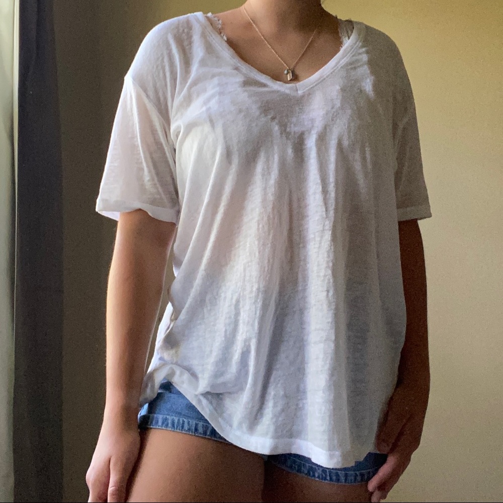 Loose-fitting burnout tee
